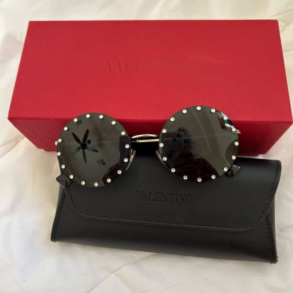 Valentino Round Tinted Sunglasses